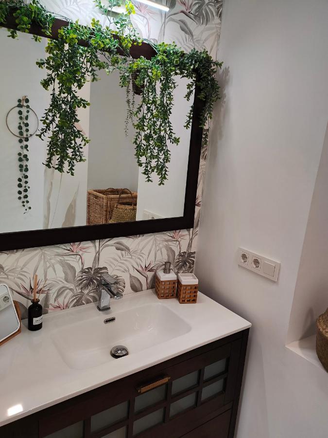 Hola Apartament Аліканте Екстер'єр фото