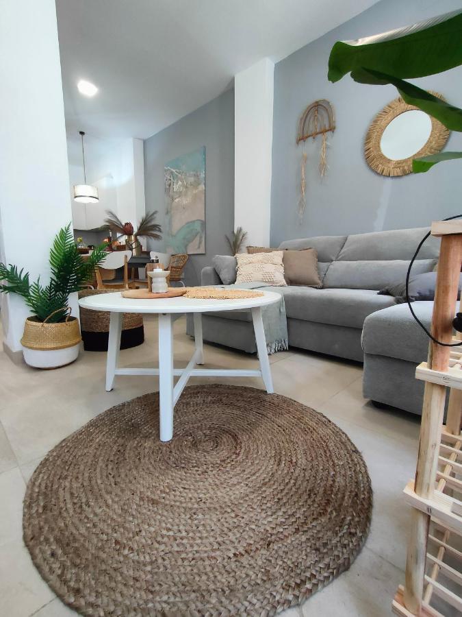 Hola Apartament Аліканте Екстер'єр фото