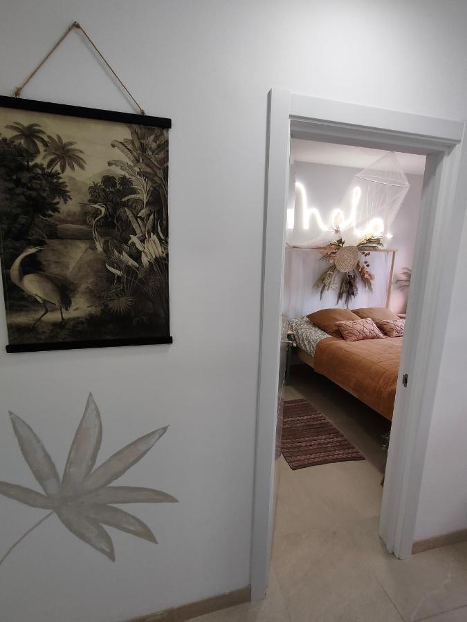 Hola Apartament Аліканте Екстер'єр фото