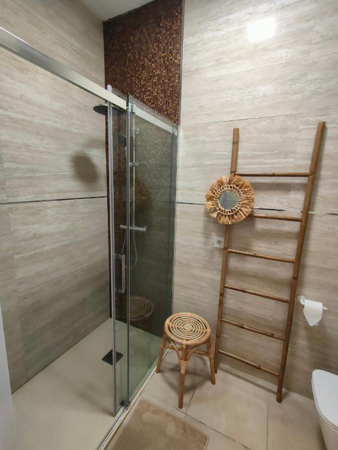 Hola Apartament Аліканте Екстер'єр фото