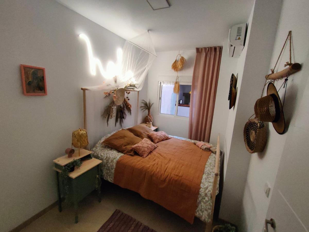 Hola Apartament Аліканте Екстер'єр фото