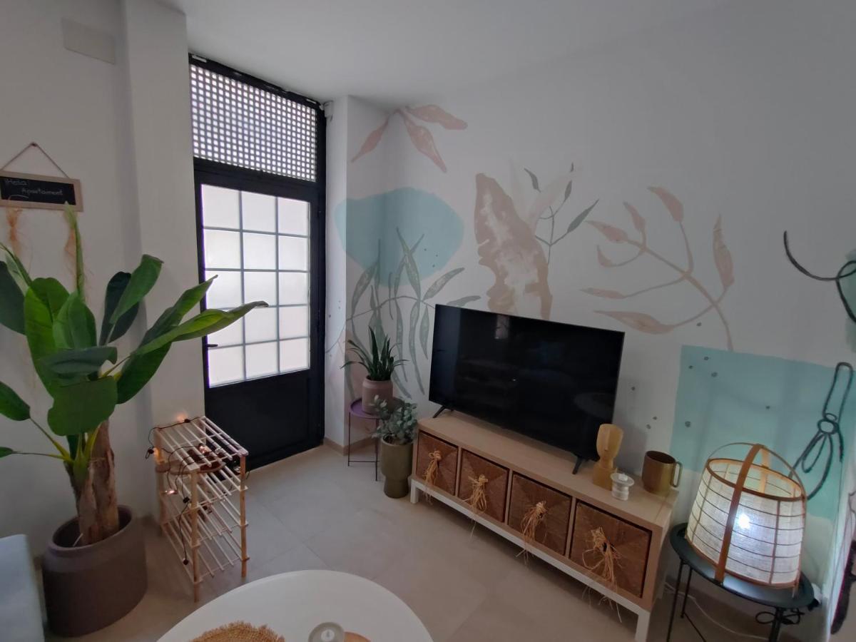 Hola Apartament Аліканте Екстер'єр фото